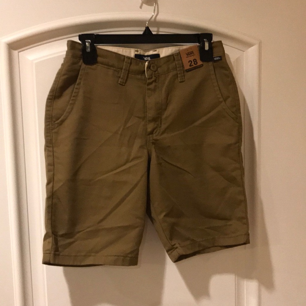 VANS of the wall sturdy stretch shorts size 28